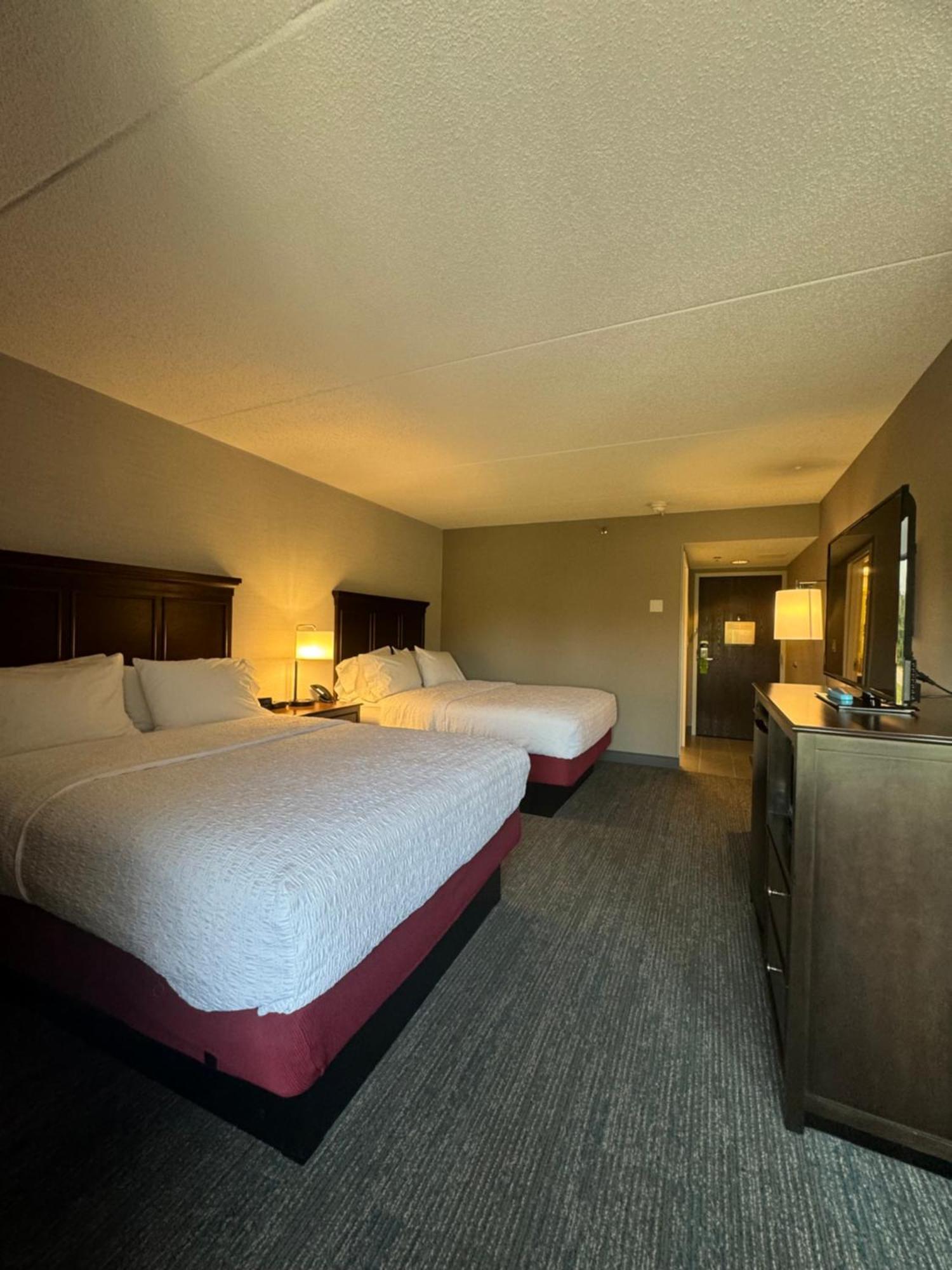 Hampton Inn New Bedford/Fairhaven Exterior photo