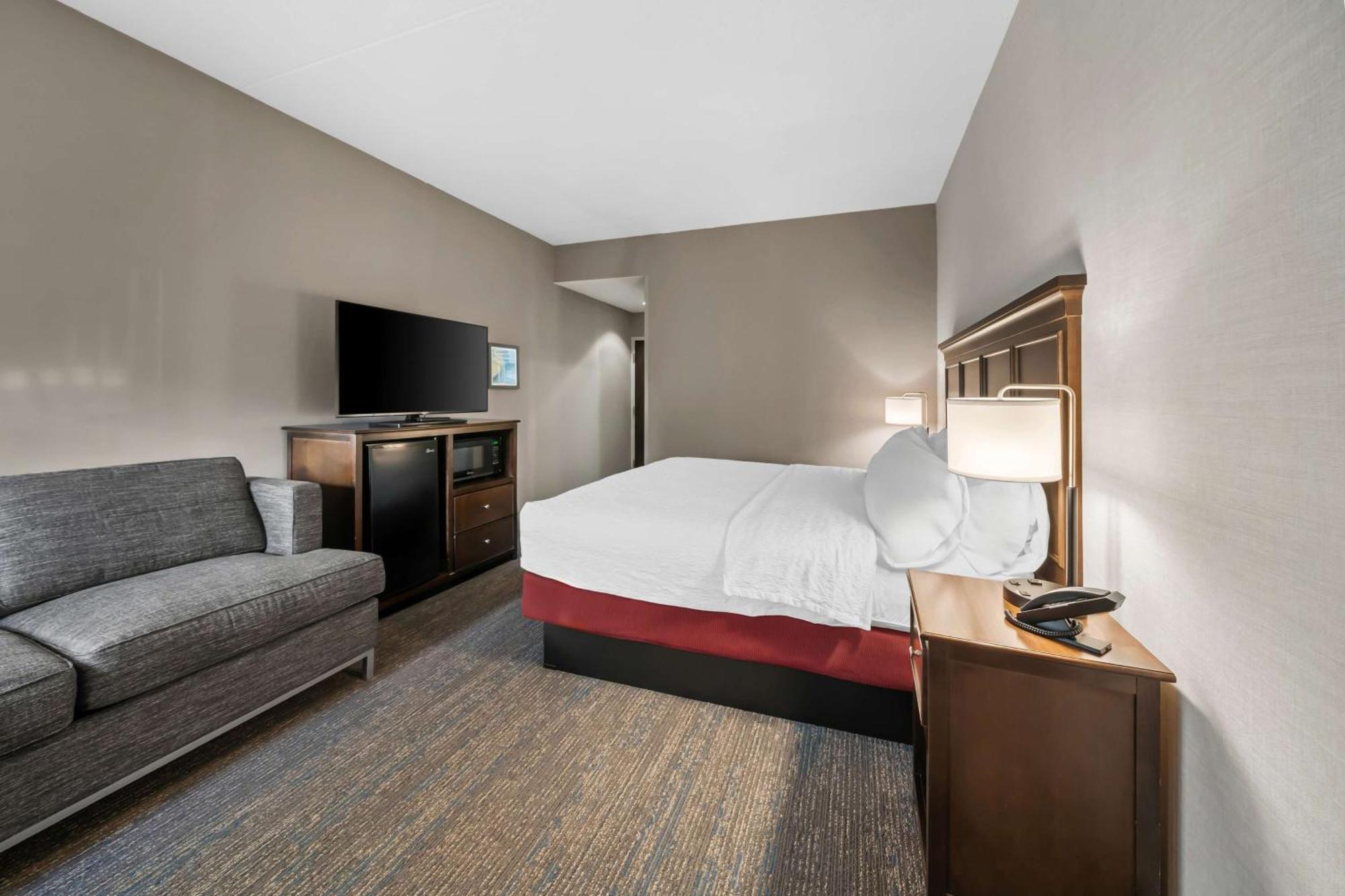 Hampton Inn New Bedford/Fairhaven Exterior photo