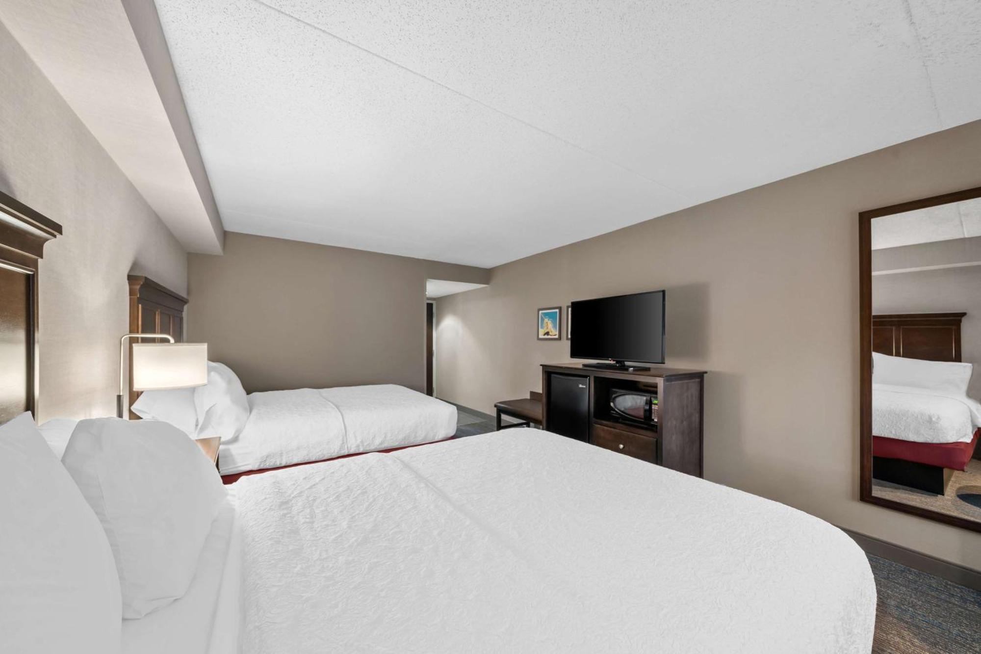 Hampton Inn New Bedford/Fairhaven Exterior photo